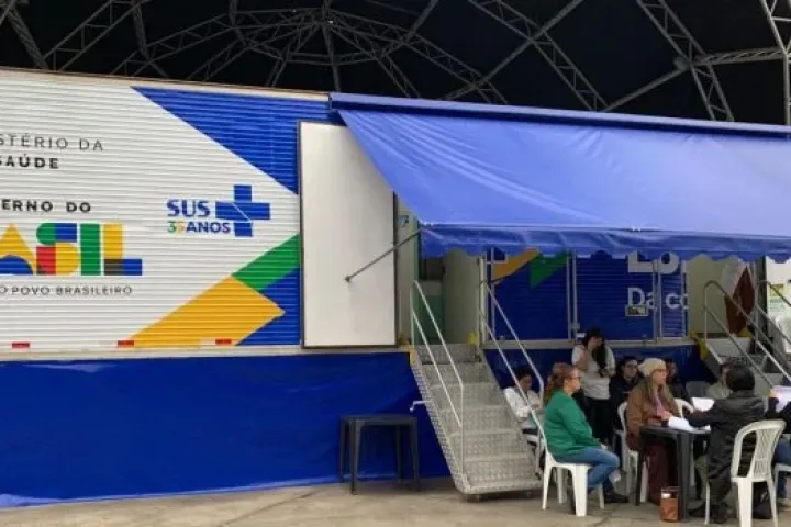 Caraguatatuba recebe unidade móvel do Ministério da Saúde para atendimento à mulher