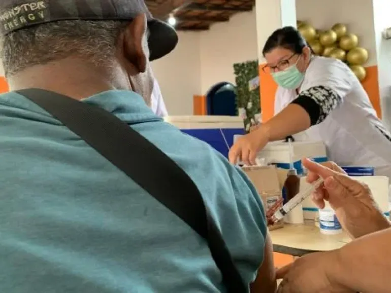 Caraguatatuba amplia vacinação contra gripe para toda população acima de 6 meses