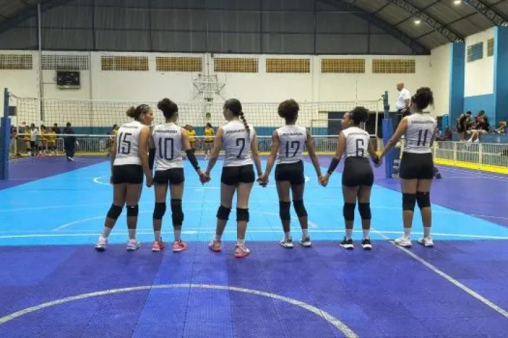 Caraguatatuba vence Piquete e garante vaga na final dos Jogos da Juventude no vôlei feminino