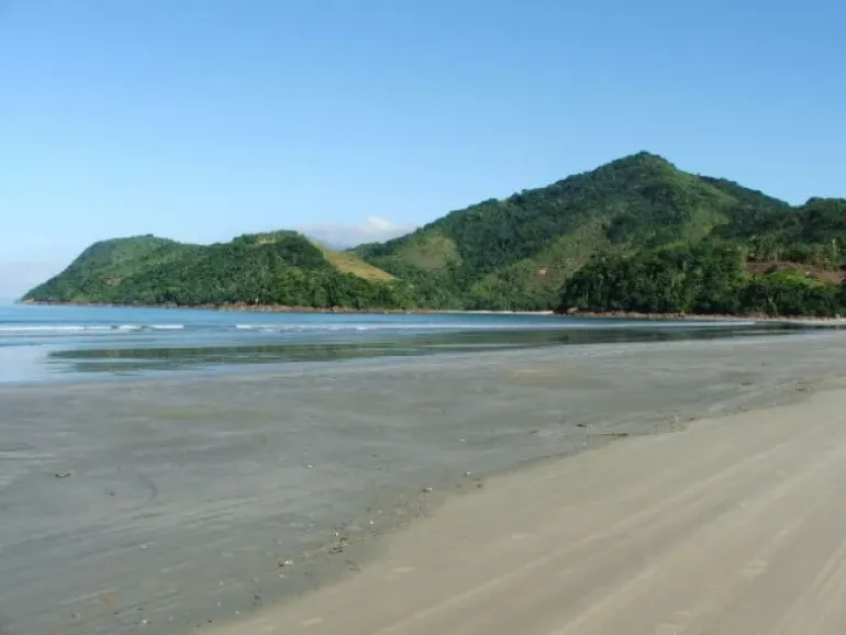 Praia do Ubatumirim