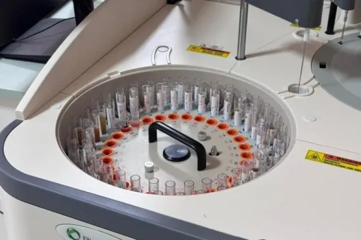 Caraguatatuba impulsiona rede de saúde com inauguração de novo laboratório de análises clínicas
