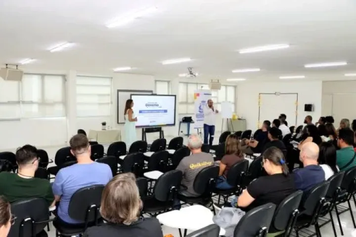 Servidores da Prefeitura de Caraguatatuba participam de curso de fiscalização e prestação de contas do terceiro setor