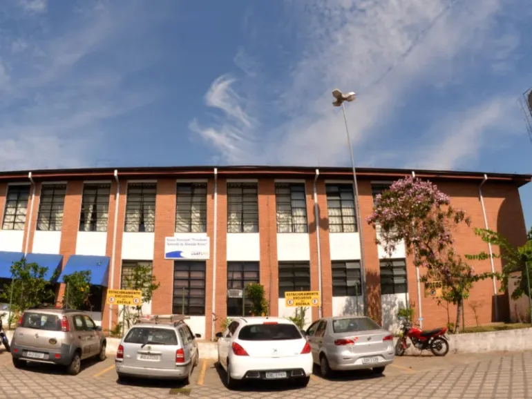 140 estudantes da EM Tancredo celebram Dia da Mata Atlântica