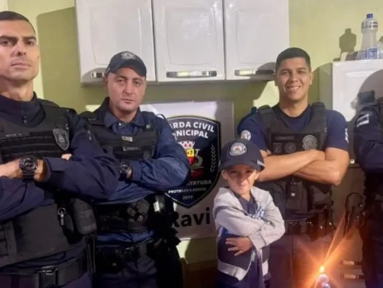 Criança apaixonada pela Guarda Municipal recebe visita especial no dia do aniversário