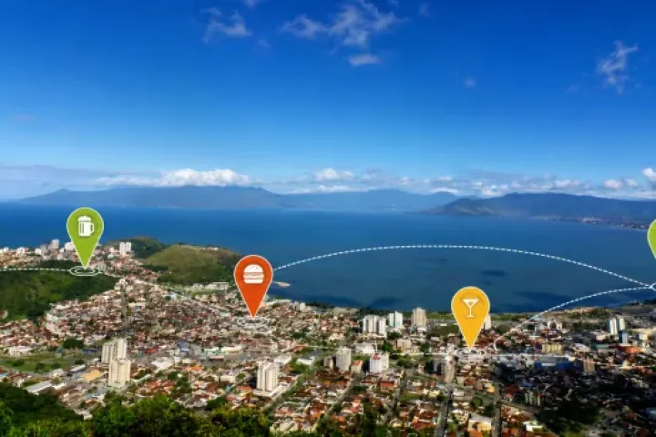 Transmissão do jogo do Brasil e Escócia é cancelada no Complexo Turístico do Camaroeiro devido ao mau tempo
