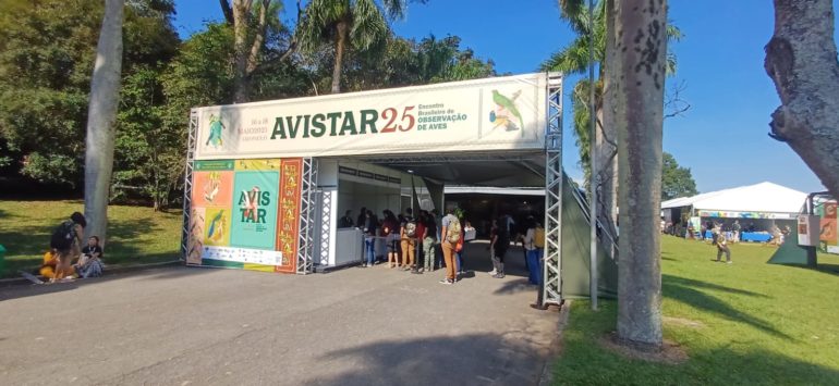 Representantes de Ubatuba marcam presença na Avistar 2025