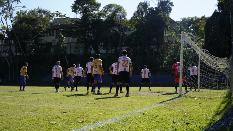 Unidos da Ilha e Garrafão vencem partidas de estreia do Campeonato Municipal de Futebol na categoria Veteraníssimos 50+